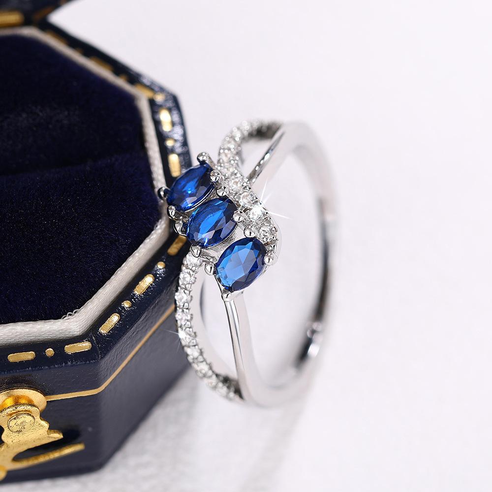 1Pc Fashionable Geometric Ring, Simple Design, Oval Synthetic Zircon, Fashion Avant-garde