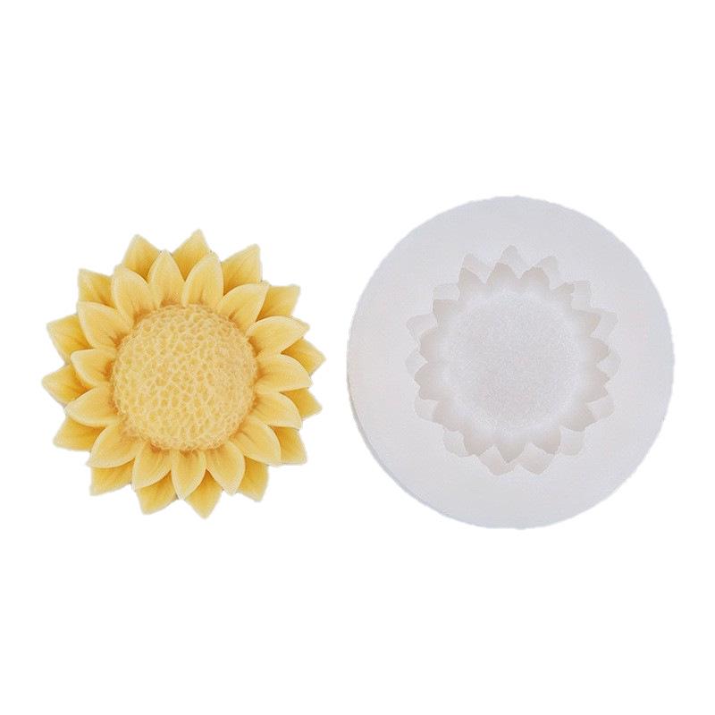 Silicone Mold for DIY Sunflower-Shaped Candles, Plaster, or Car Decoration Flowers