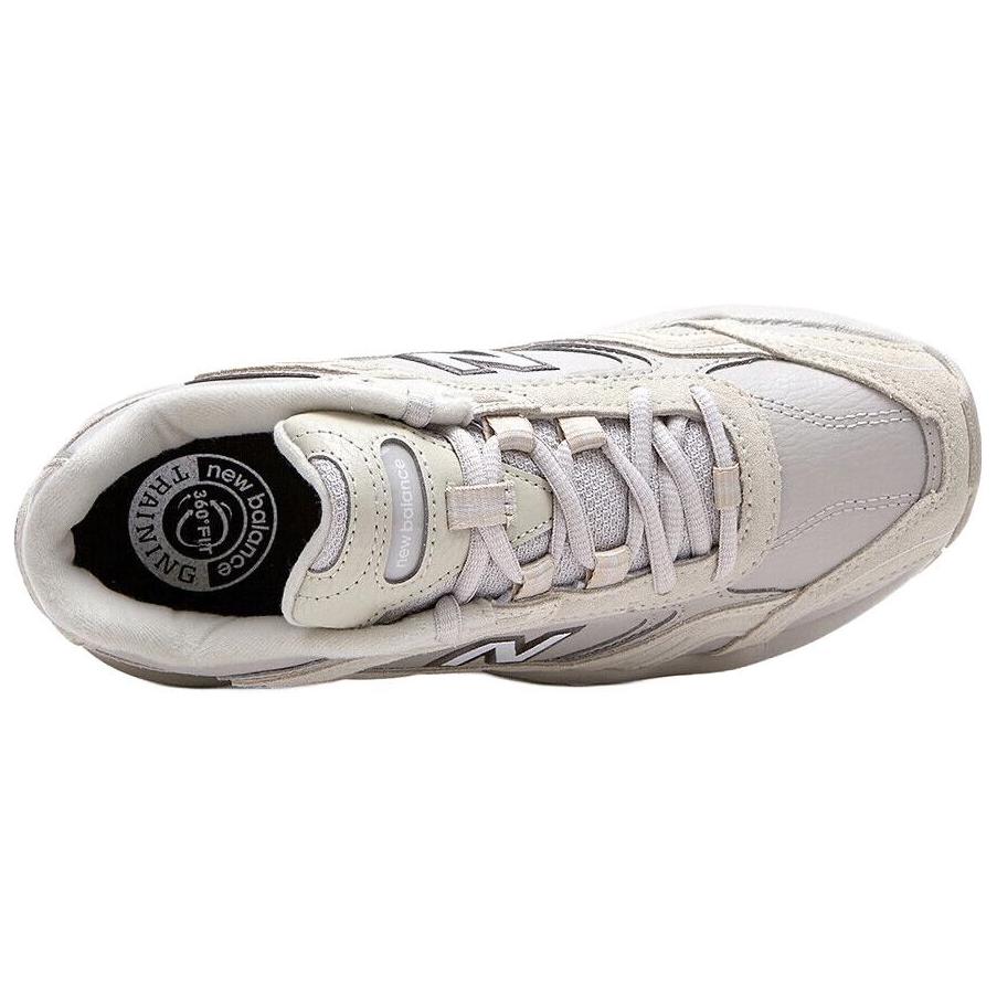 New Balance 452 Beige Women's