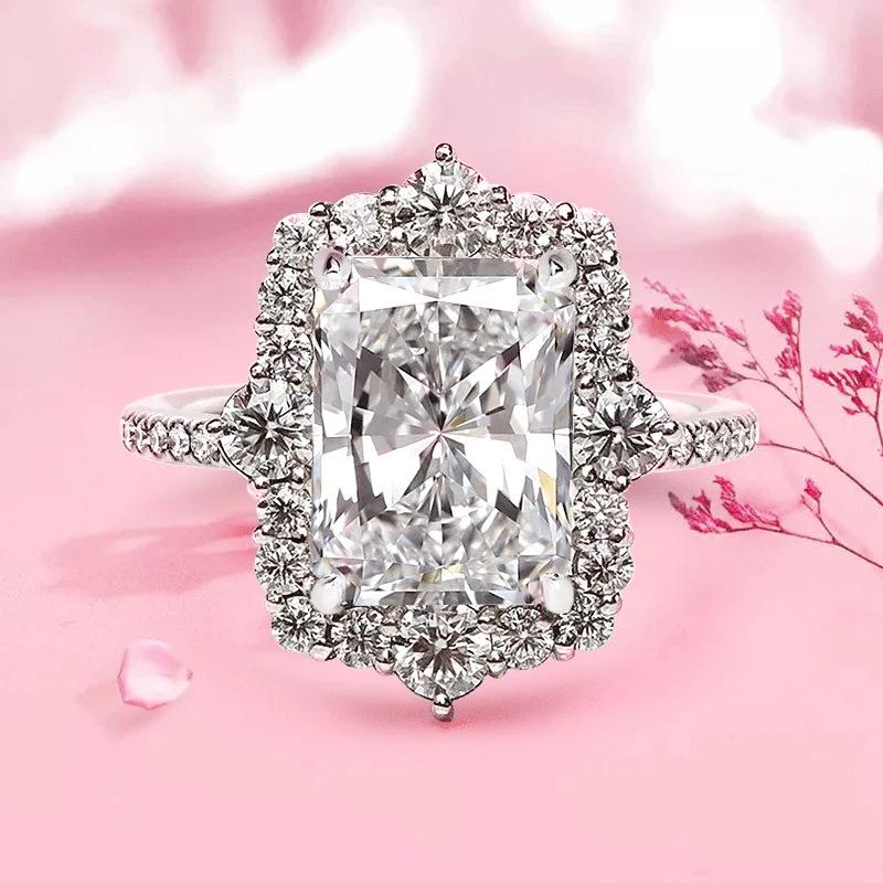 2026 Inlaid Oval Pigeon Egg Cube Zirconia Ring, Fashionable and Personalized Platinum Engagement High-quality Jewelry