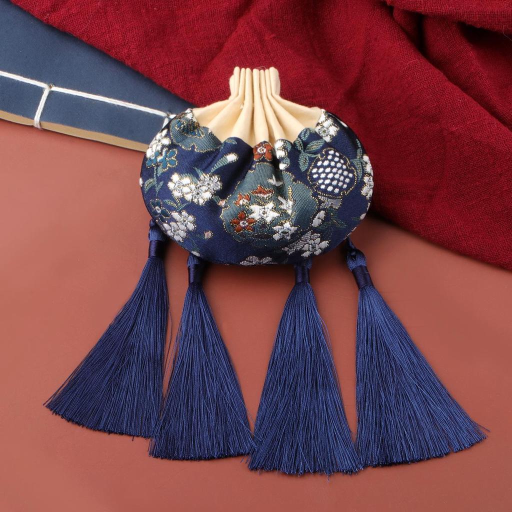 Dragon Boat Festival Hanfu Scent Sachet: Embroidered Mosquito Repellent Coin Purse Necklace