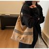 Canvas bag women's large-capacity new autumn and winter casual versatile shoulder bag popular commuter bucket bag