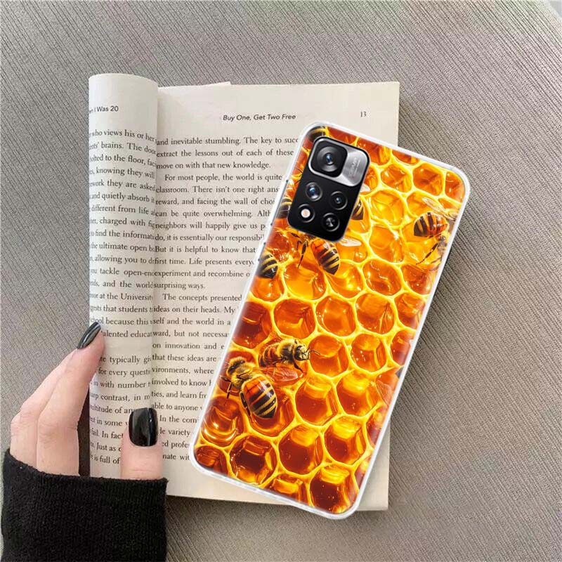 Bees and Honey In the Honeycomb Phone Case For Redmi Note 13 12 Pro Plus 14 15 Pro 5G 11 11T 11E 11S 10 Pro 10S 9 9S Cover Cell