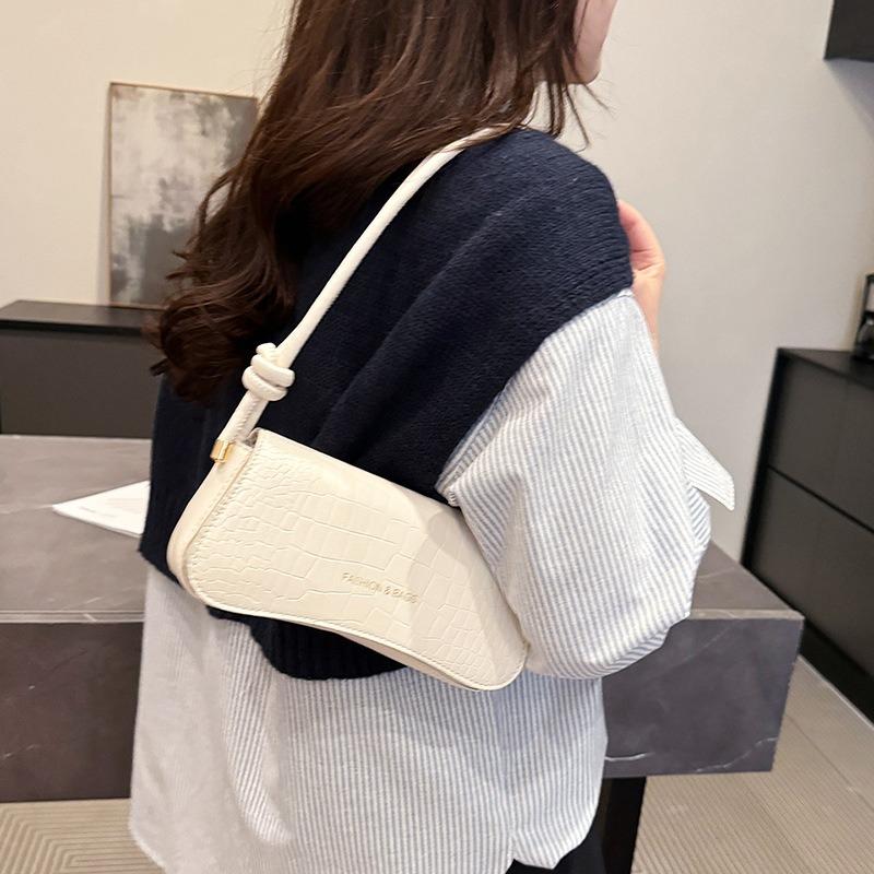 Premium Texture Solid Color Simple Casual Versatile Underarm Bag Women's Spring and Summer New Commuter Shoulder Handbag