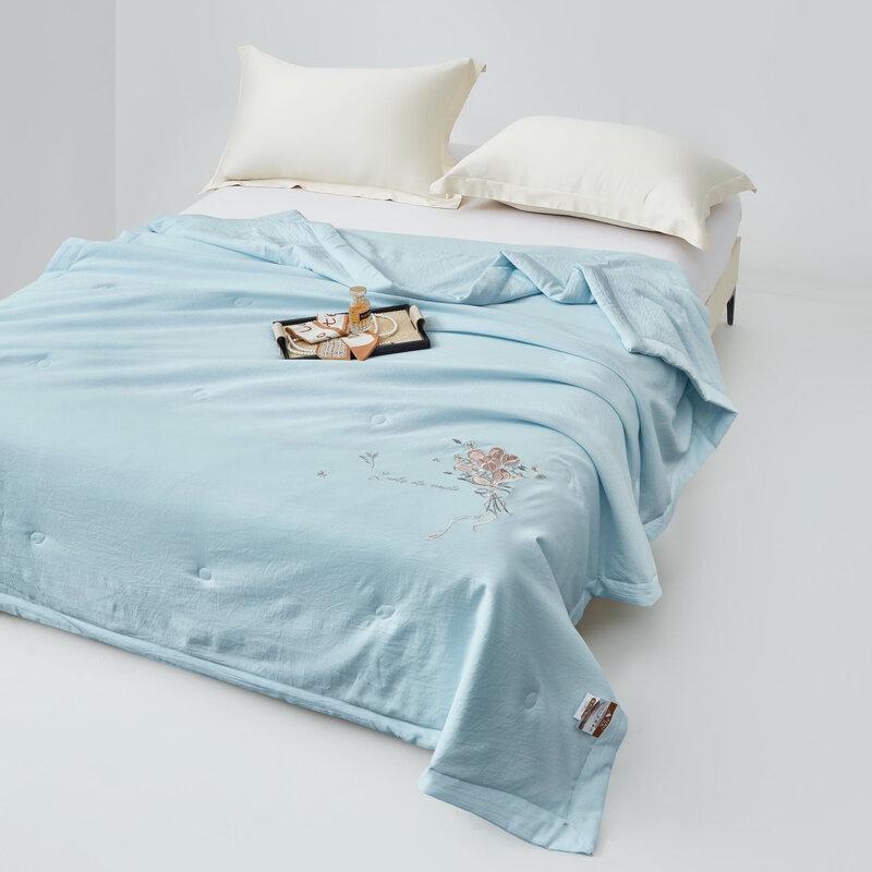 

Anna & Elsa Embroidered Summer Quilt (Bamboo Cotton Design)