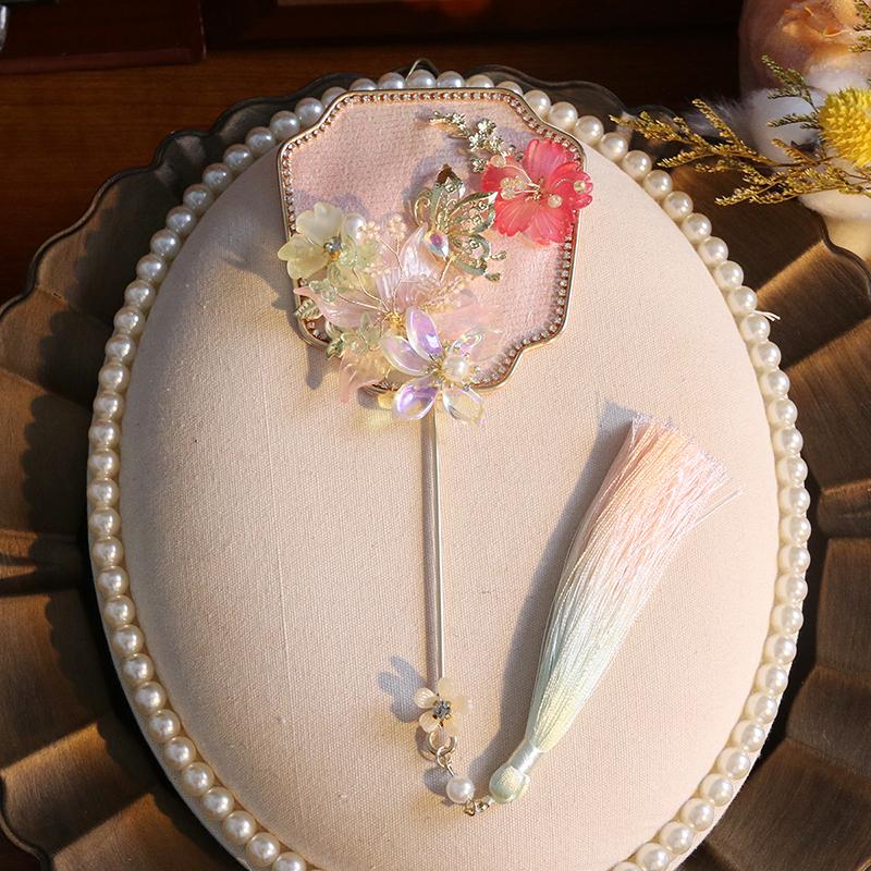 Bride Hand Held Fan Decoration Wedding Bridal Mini Group Fan Handmade Chinese Vintage Flower Fan Gifts Pography Ornaments