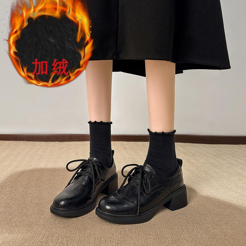 

Версия из коровьей кожи~ туфли на толстой платформе и небольшом каблуке для женщин, осень-зима новая модель в студенческом стиле на шнуровке с круглым носком, универсальные для работы 40