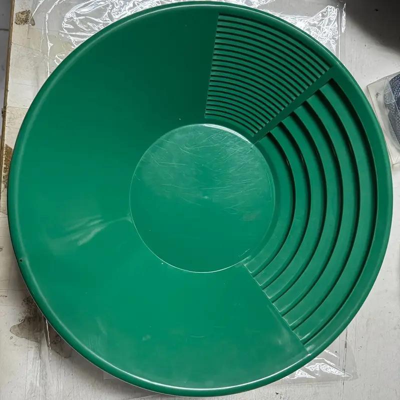 1 ks malý ručně ovládaný zlatokopecký disk, vysoce účinné zlatokopecké vybavení, třídicí a prací disk pro separaci rýžového zlata