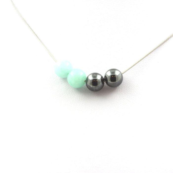 Pierres et Minéraux. Collier Perles Amazonite + Hématite 8 mm Chaine en acier inoxydable.