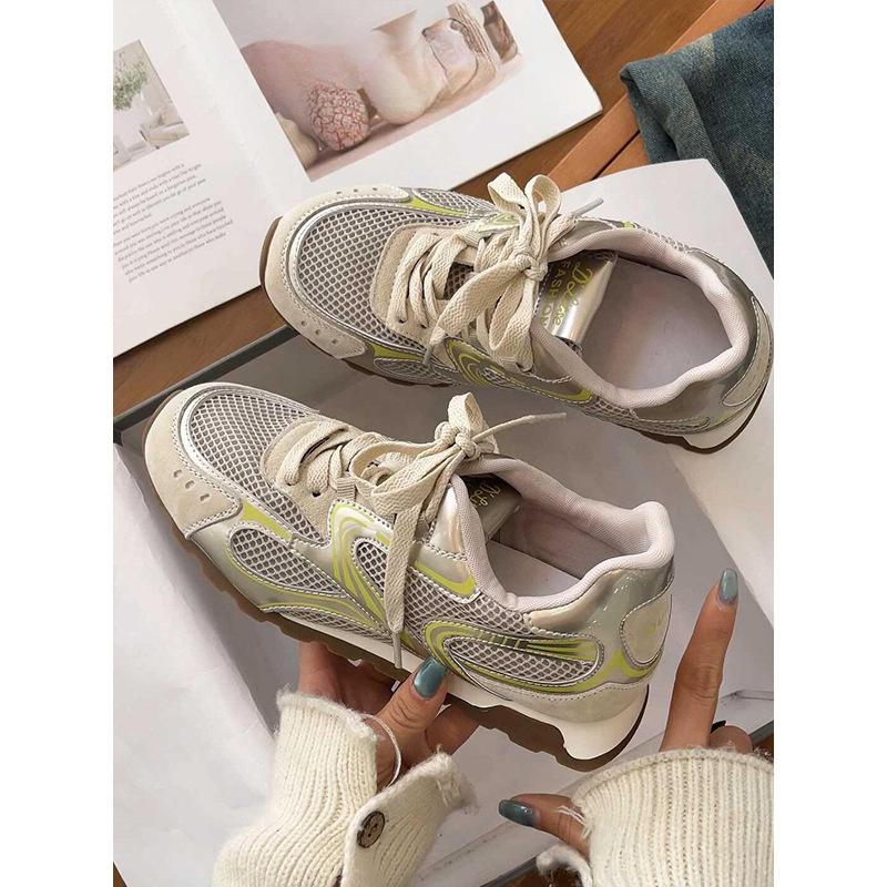 

Обувь женская 2025 новая летняя на мягкой подошве Agande тренировочная обувь сетчатая дышащая на толстой подошве спортивная повседневная обувь для пап 35