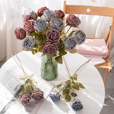 5 pezzi di simulazione rosa realistica finto bordo bruciato rosa fiori artificiali colorati vibranti per la decorazione domestica abbigliamento per adulti