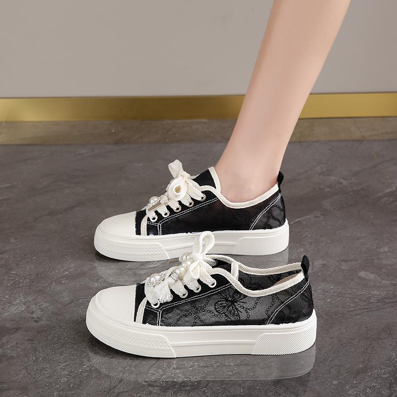 

CRLAYDK Лоферы для женщин кружевные бабочки лето 2024 модные кроссовки легкие классические повседневные туфли без застежек для ходьбы теннис 40