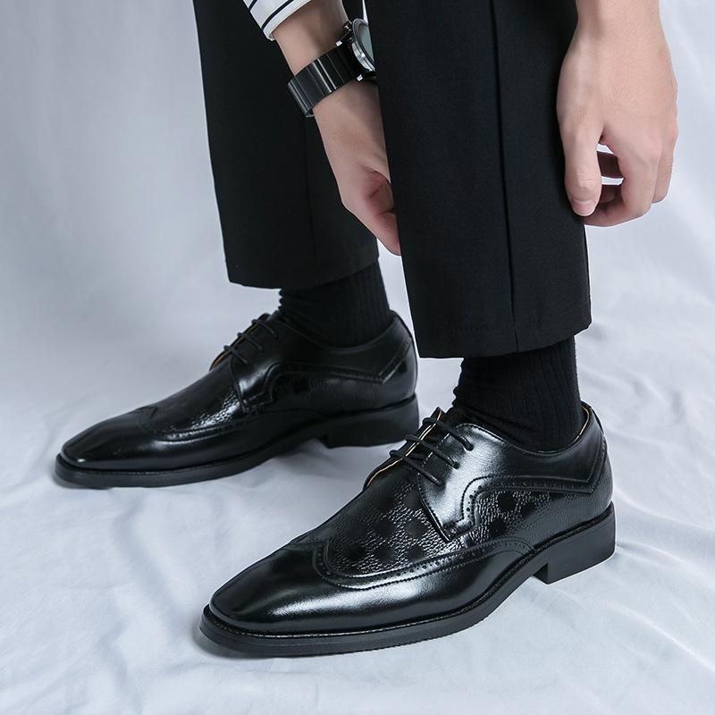 

Заостренные маленькие кожаные туфли мужские британский стиль универсальные корейские туфли ретро увеличение роста деловые повседневные свадебные туфли жениха размер 47 48 38 чёрный