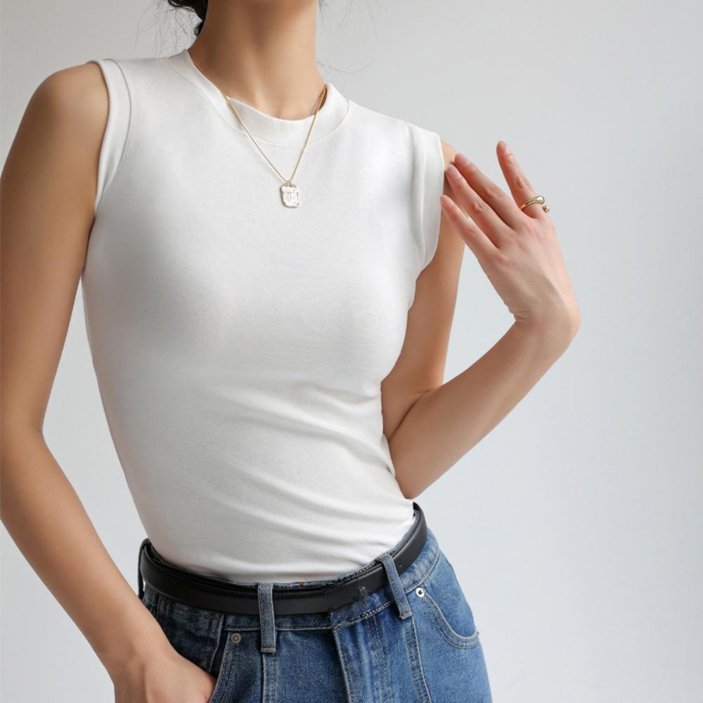 Round Neck Tank Top Stripe Knit Halter Crop Tops Women Summer Camis Chest Pad Camisole Fashion Casual Tube Female Sleeveless Cropped Vest