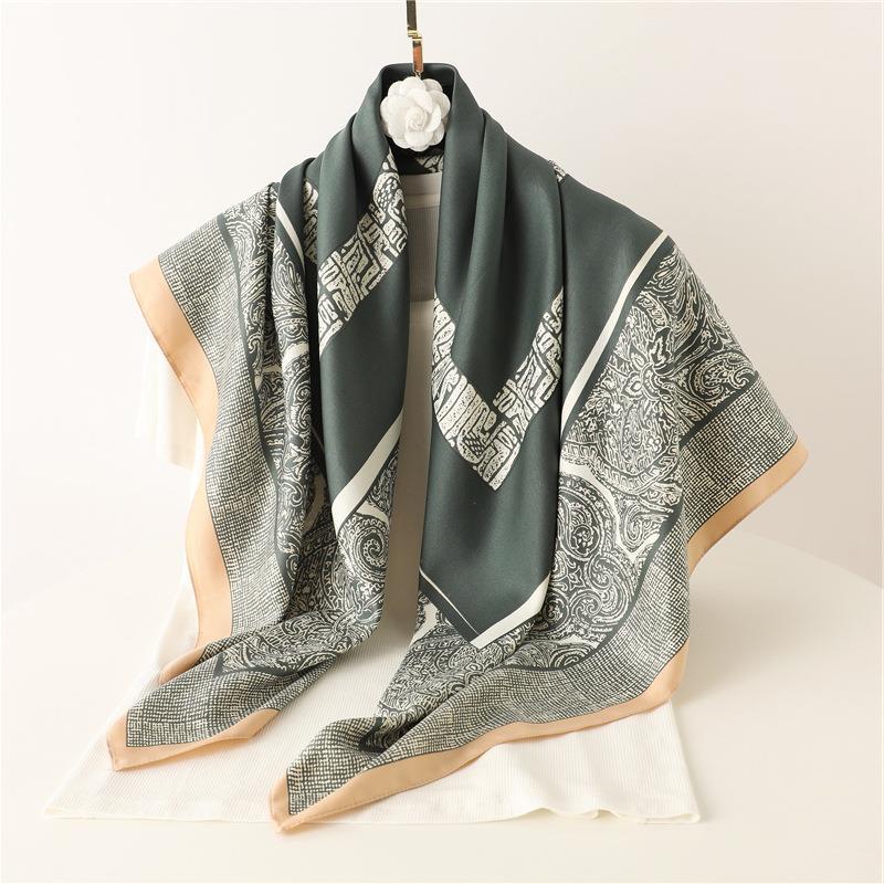 European and American Retro Printed Silk Scarf Twill Silk Large Square Scarf Travel Sunscreen Shawl Cashew Simple Scarf Autumn and Winter Women