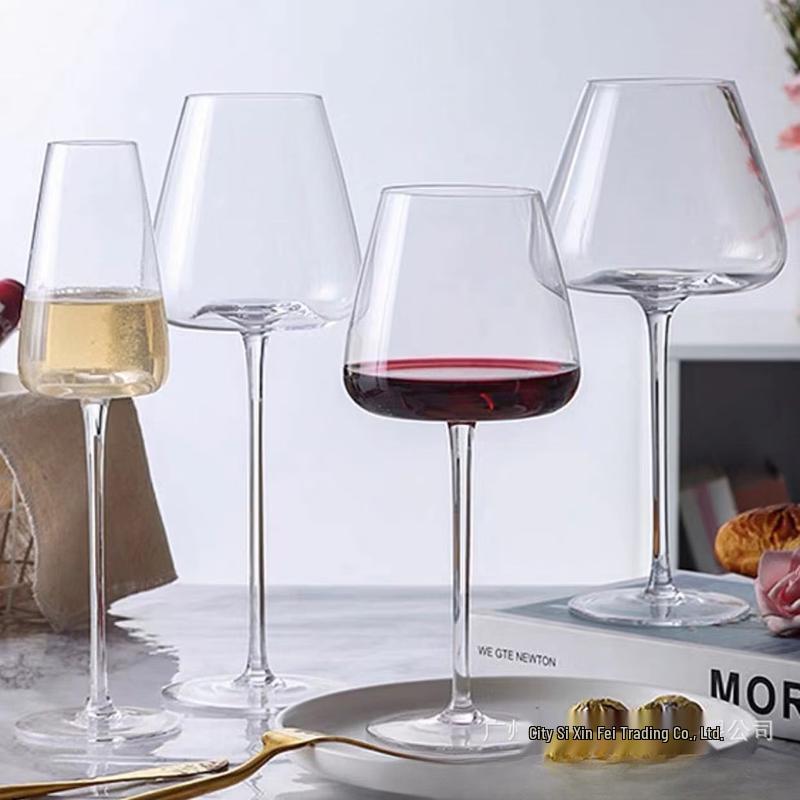MDNG Crystal Glass Rotating Wine Decanter