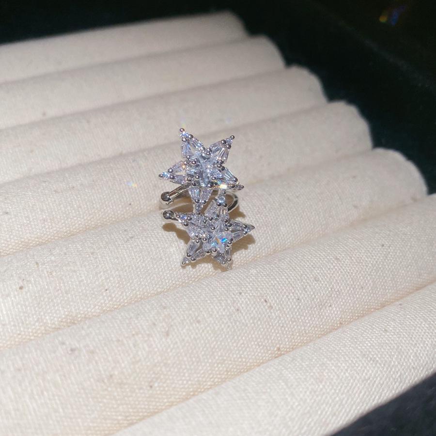 Sparkling Zirconia Double Star No-Pierce Ear Cuff: Luxurious, Unique & Exquisite