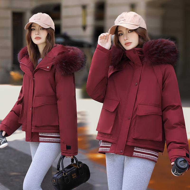 Padded clothes women's winter new 2025 Korean version hooded big fur collar thickened short women's pie overcome padded jacket