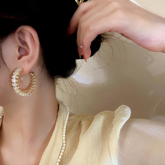 1 Paar Damen Creolen Glänzender Strass Rund Luxus Damen Ohrringe zum Geschenk