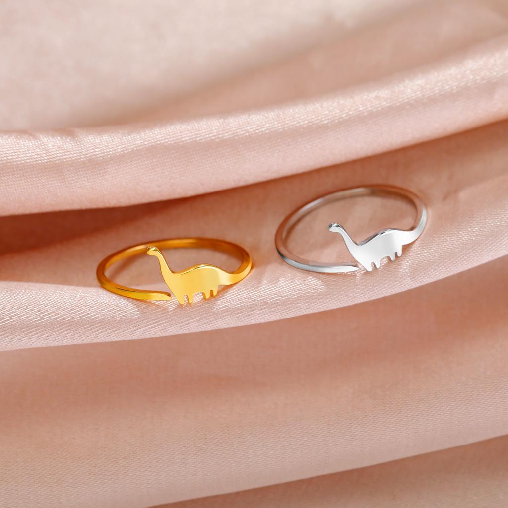 Cazador Adjustable Dinosaur Ring Stainless Steel Cute Brachiosaurus Open Rings for Women Animal Jewelry Birthday Gift Wholesale