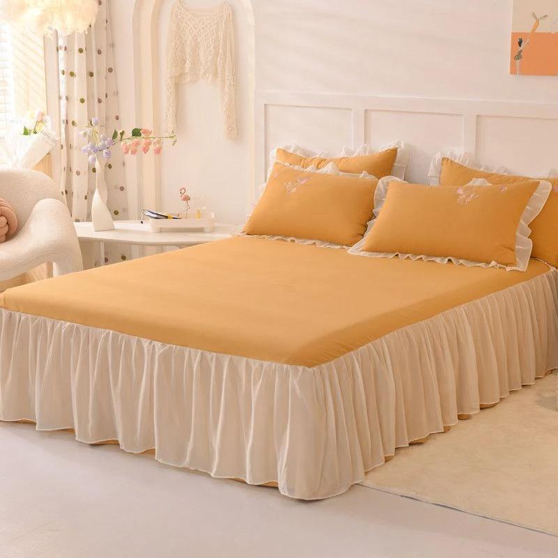 Seasonal Universal Skin Friendly Bedspread Thick Cotton Padding Modern Minimalist Anti Slip Protective Cover