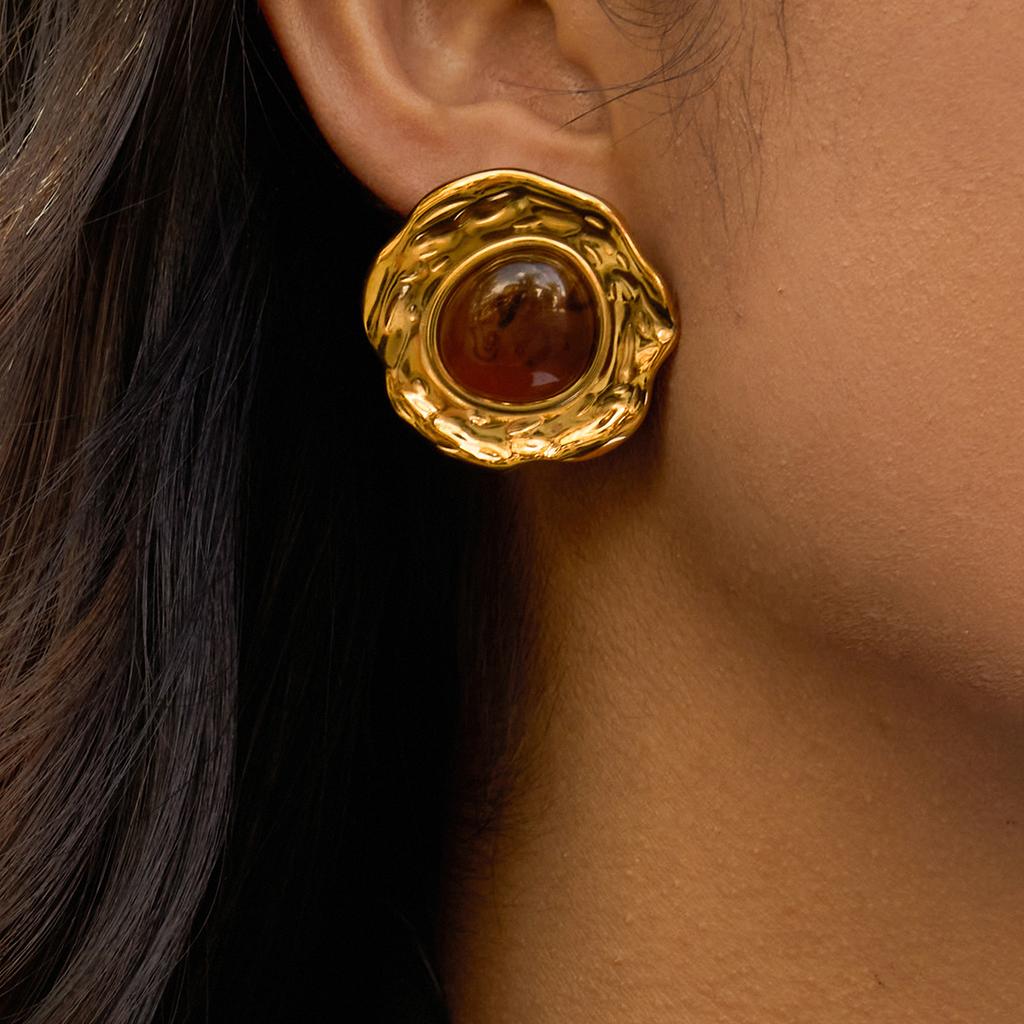 Light luxury high-end amber resin earrings, earrings, non-fading ear jewelry