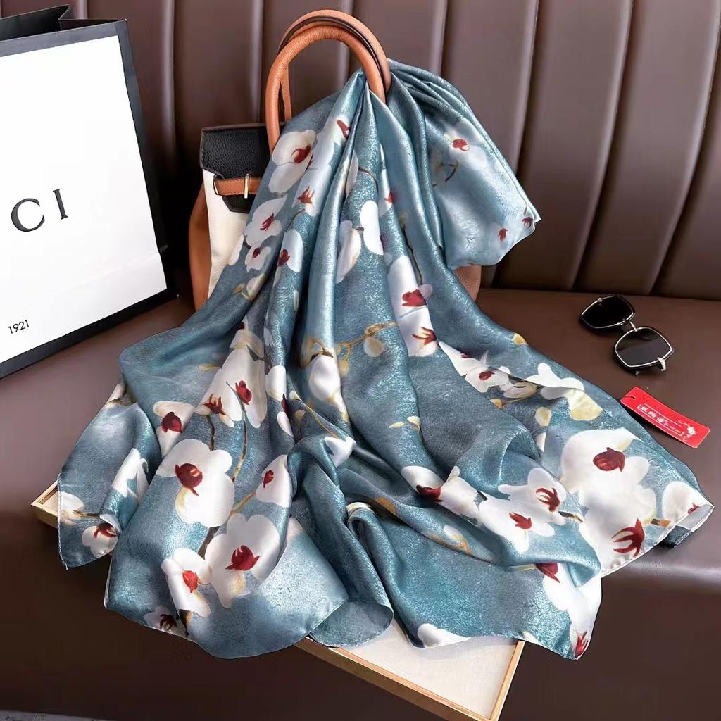 Cashew Fashion Scarf Simulation Silk Colour Blocking Temperament Beach Towel Female Silk Scarf Air Conditioning Shawl Outwear Scarf