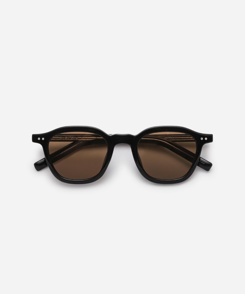 Neotelia Jini · S-Brown