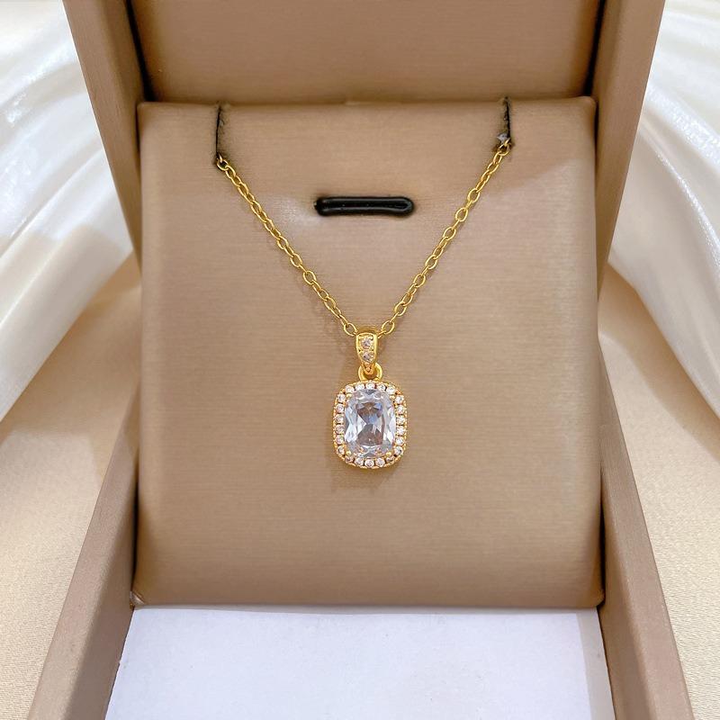 Luxury Bling Geometric Zircon Crystal Pendant Necklace for Women Stainless Steel Chain Fashion Jewelry Party Wedding Accessories