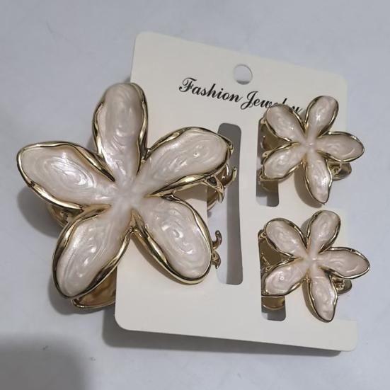 3Pcs Women Hair Claw Enamel Surface Anti-slip Teeth Flower Shape Back Head Hair Clip Lightweight Hair Accessory