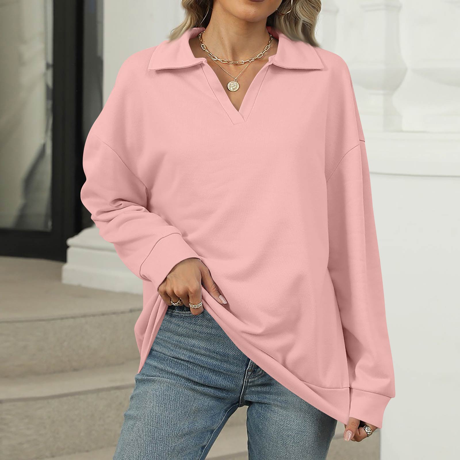 

Женский модный свитшот оверсайз однотонный с V-образным вырезом и длинным рукавом, повседневный топ M розовый