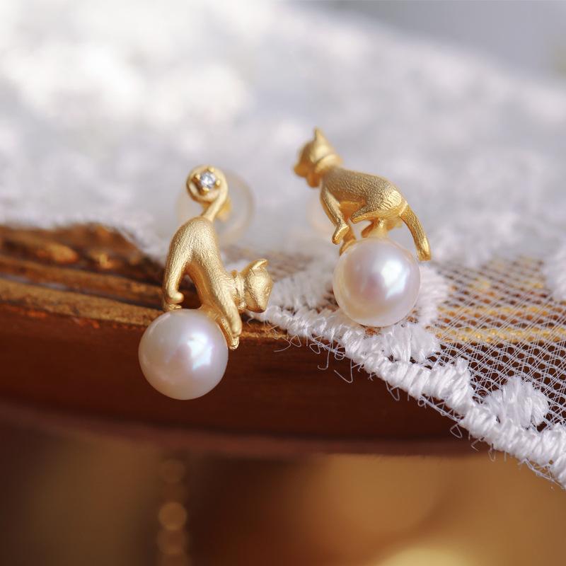 Light Luxury Elegant Pearl Cats Jewelry Sets Exquisite Ancient Gold Craftsmanship Art Earrings For Women Ring Necklace