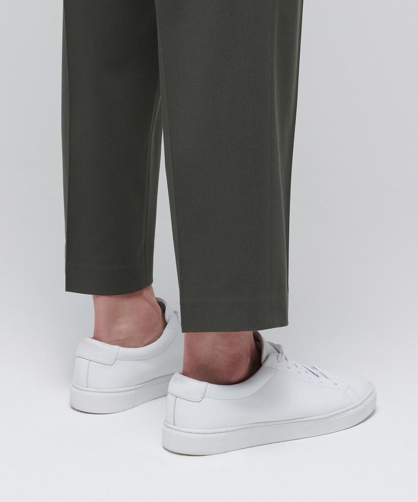 MUSINSA STANDARD Lightweight Loose Tapered Hidden Banding Crop Slacks [Dusty Khaki]