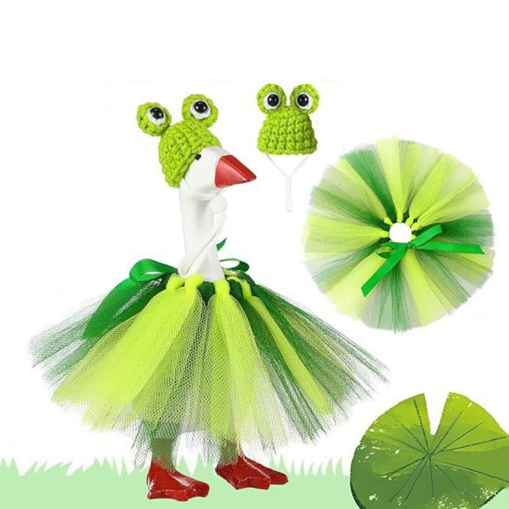 Funny Adjustable Porch Goose Costume Colorful Hand-Hooked Halloween Goose Decoration with Hat Pet Pumpkin Cloak Yard Patio