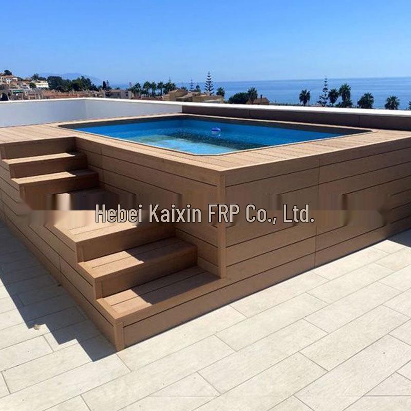 Compact Movable Fiberglass Swimming Pool for Outdoor Homestay or Garden Villa