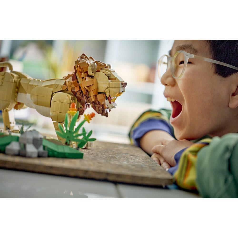 LEGO Creator 3in1 Wild Lion 31386 Building Toy Set for Boys and Girls Animal Figure Set