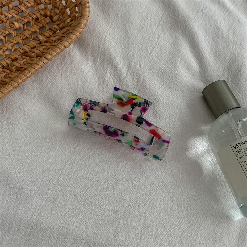 Korean Imitation Acetate High-End Shark Hair Clip - Elegant Hair Accessory for Stylish Looks