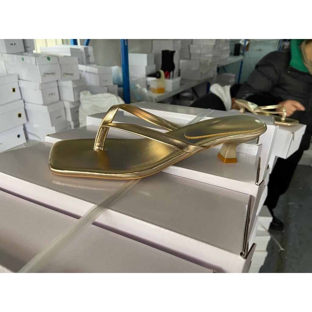 Square Toe Clip On Casual Beach Flip Flops for Women with Slim Heels and Sandals for Women