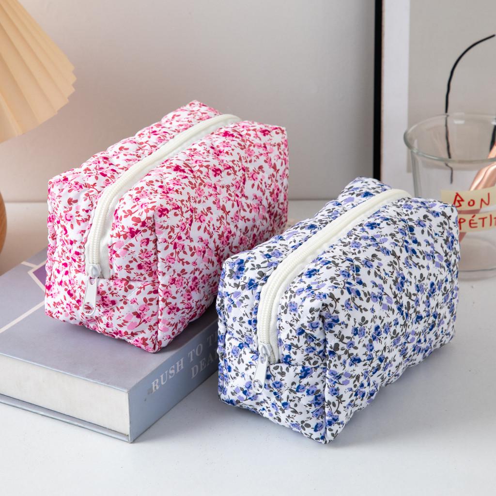 Floral Makeup Bag Large Capacity Organizer With Zipper For Travel And Home Use