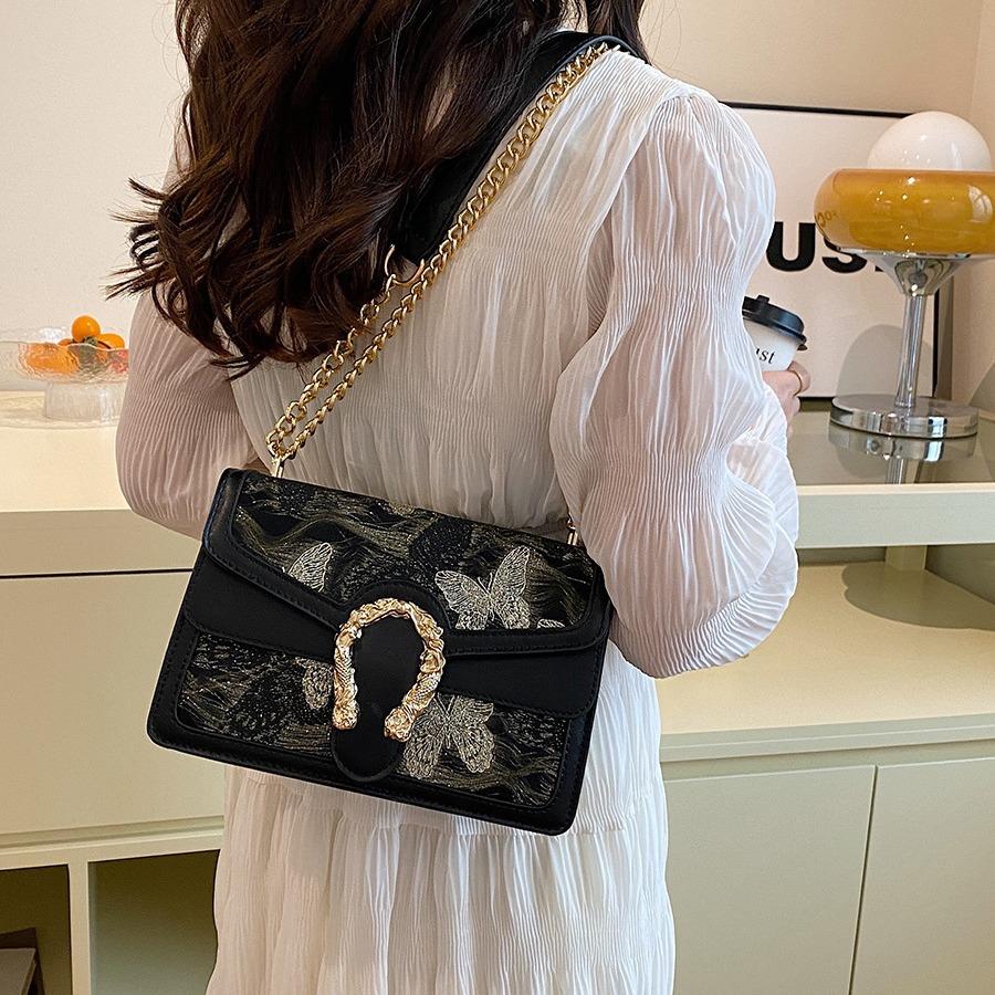 

Новые стильные модные женские вышитые квадратные сумки с цепочкой через плечо и сумки на одно плечо