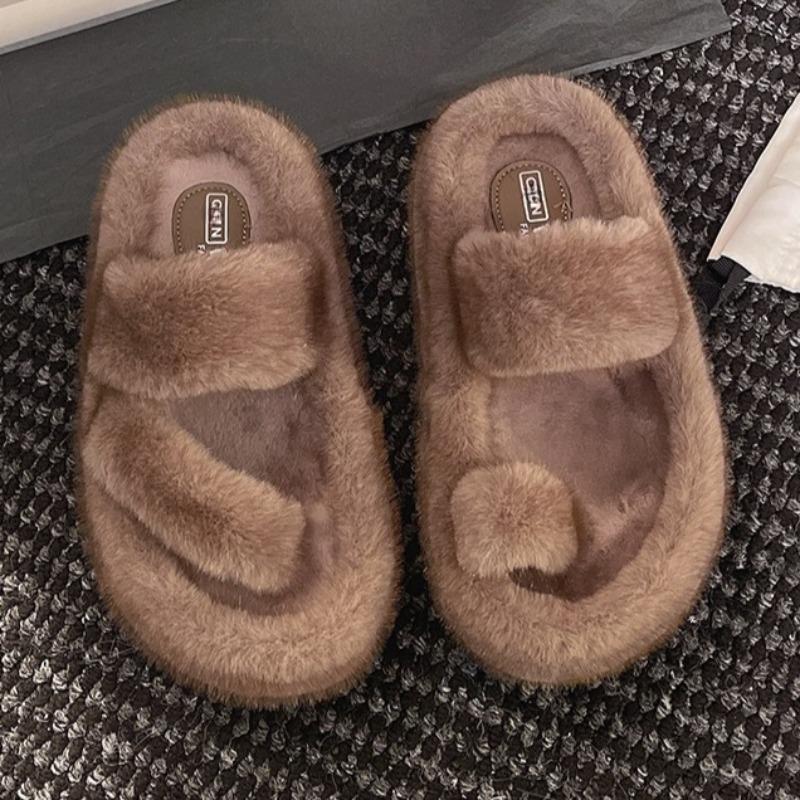 

Fashion Flats Women Platform Fluffy Slippers Designer Clip Toe Shoes 2025 Winter Fashion Flip Flops Casual Cozy Home Zapatillas De Mujer 41 хаки