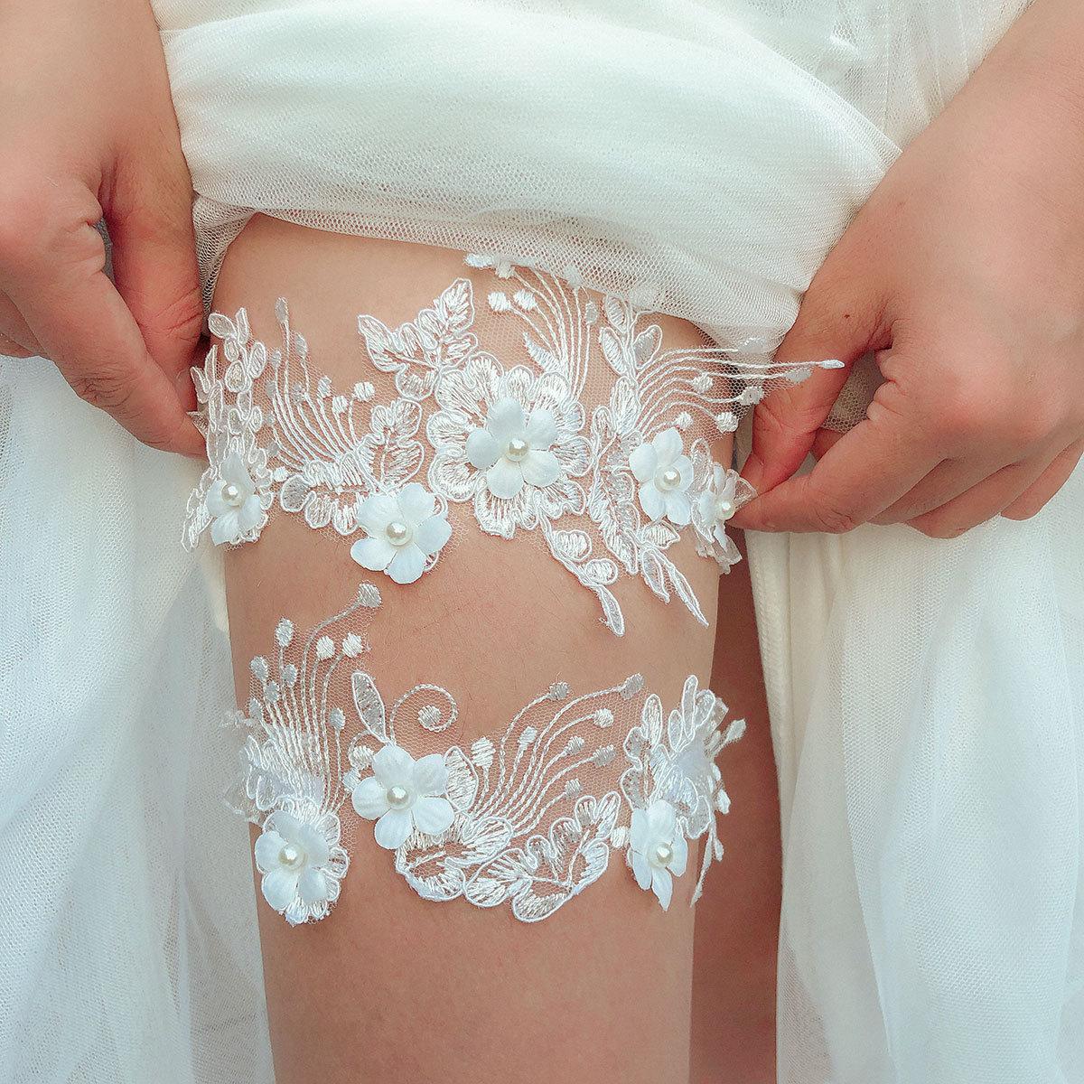 

Kyunovia женское белье свадебный подарок вечерние аксессуары для невесты пикантные кружевные подвязки для ног женские эластичные кожаные подвязки для ног BY36 48-70 cm