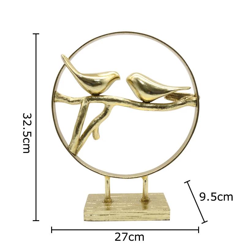 

Golden Magpie Branch Statue Desk Decoration Ornaments Modern Crafts Gold-plated Bird Resin Sculpture Room Aesthetic Decor