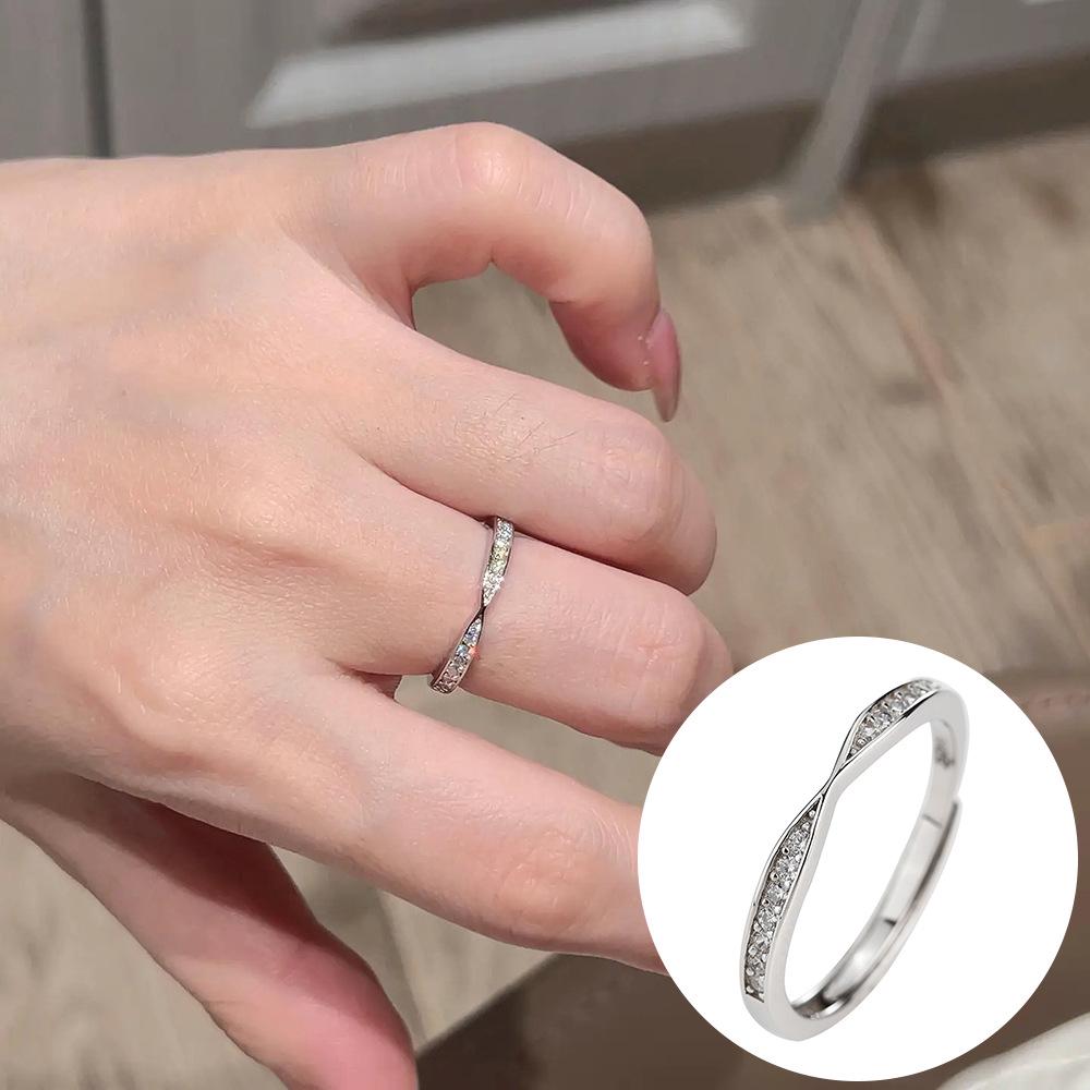 Exquisiter offener Goldring: Japanischer & Koreanischer Stil, Dünnes Band mit Diamanten besetzt, Stapelbarer & Eleganter Fingerschmuck