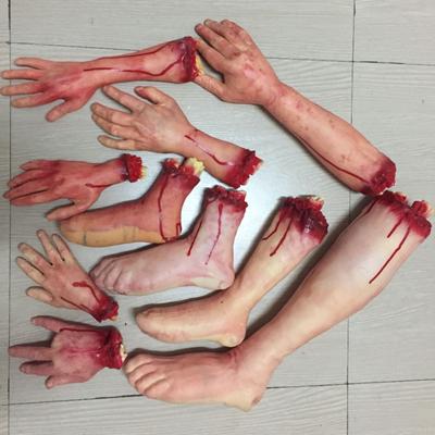 Halloween Horror Props Vida como assustador Braço Mão Cortada Sangrenta Horror Mão Falsa Dedo Perna Pé Cérebro Coração Suprimentos para Festa