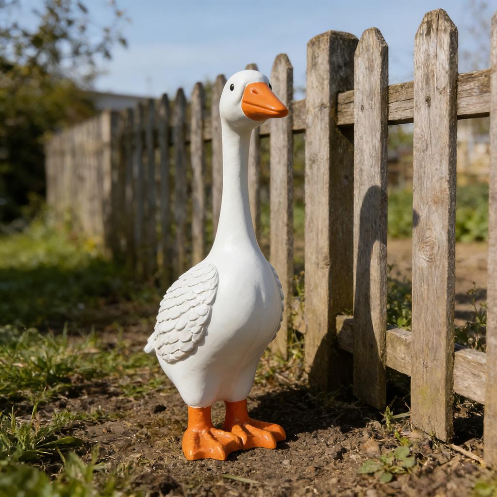 White Goose Garden Statue, Resin Duck Sculpture, Outdoor Yard Art Decor for Patio & Lawn