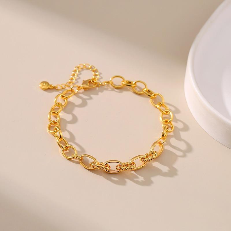 Gold Plated Thick Oval Chain Twisted Design Women Fashion Bracelet