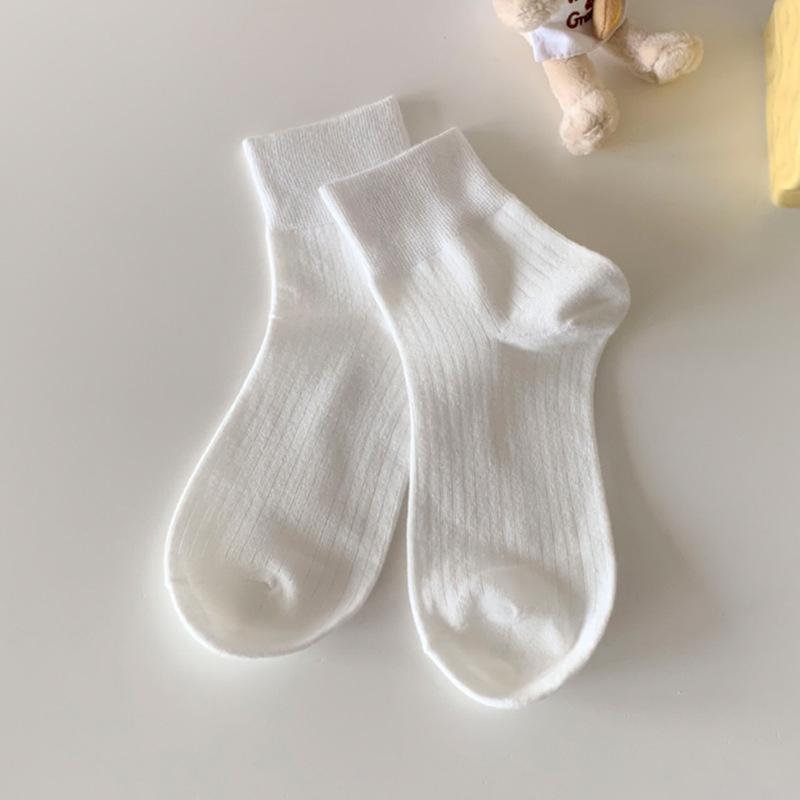 Women's Spring and Summer Thin Vertical Stripe Low Top Socks