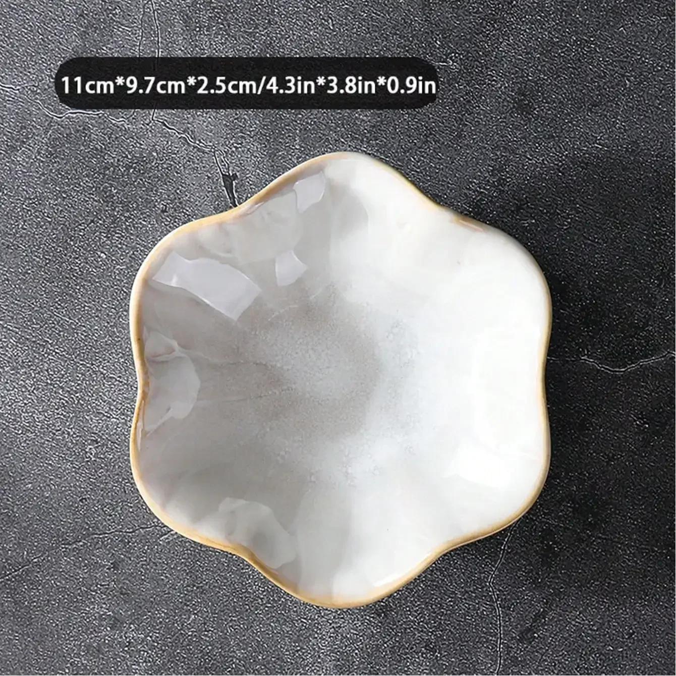 

Japanese Kiln Change Glaze Viral Ceramic Dishes Jewelry Display Photo Props Mini Storage Plates for Accessories