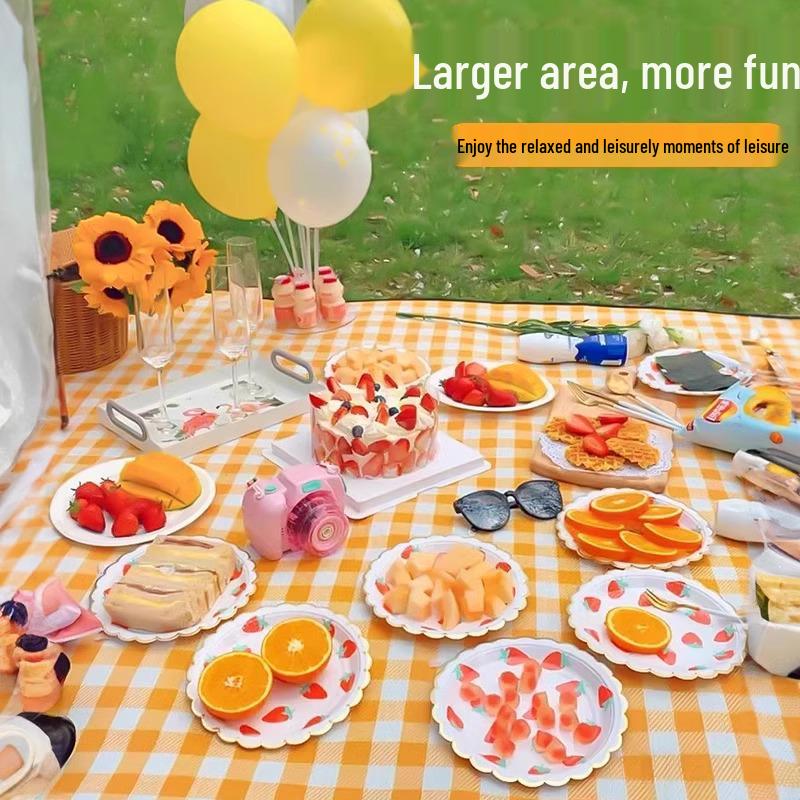 Thickened Waterproof Picnic & Camping Mat - Moisture-Proof, Portable & Foldable